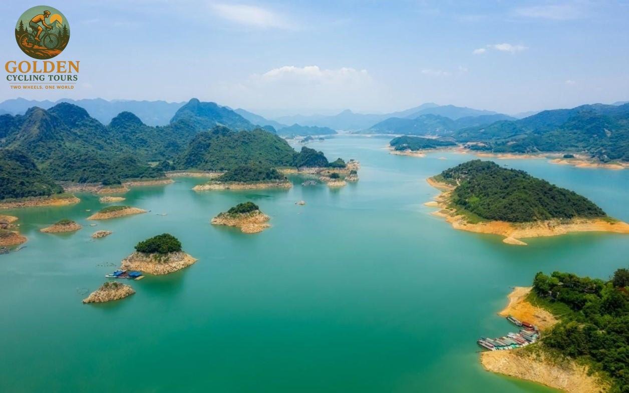 12-Day North Vietnam Cycling Adventure: Off the Beaten Path from Hanoi to Ninh Binh
